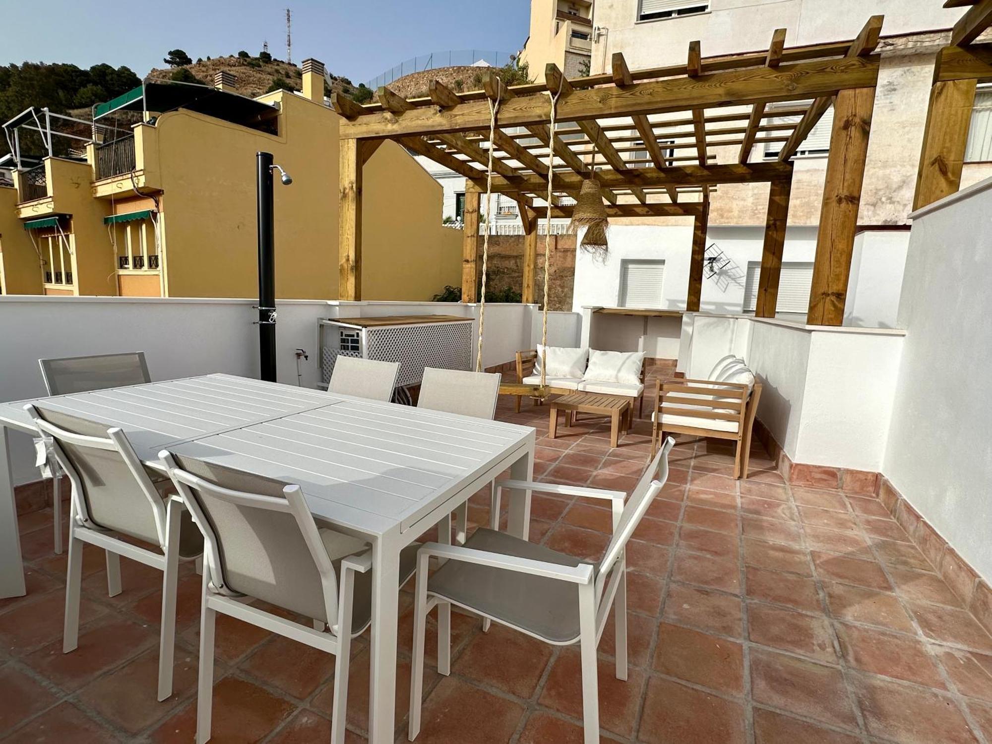 Appartamento Atico Con Solarium Y Bbq Cerca Del Centro 6 Pax Málaga Esterno foto